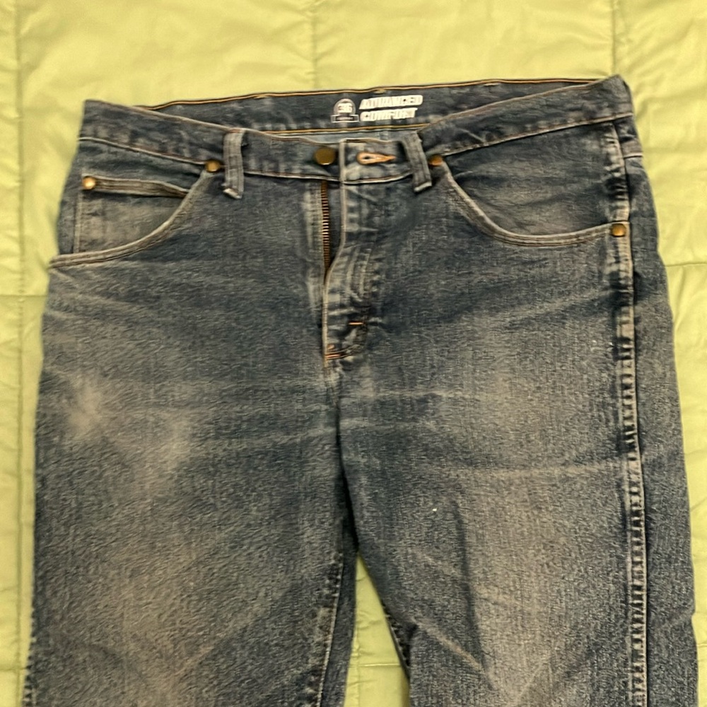 Men’s wranglers blue denim 35x32 (36)
